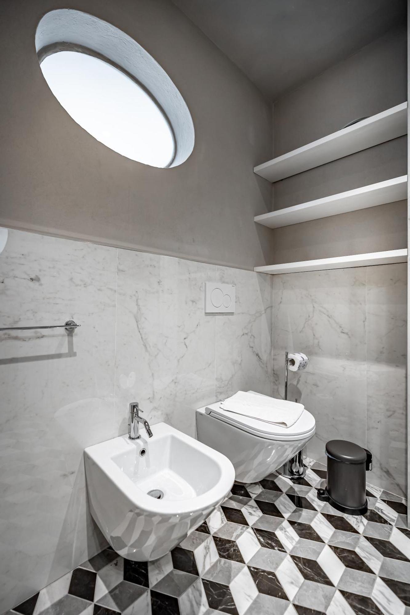 Hs4U Ricasoli Luxury Apartment Near Duomo N.1 Florence Exterior photo